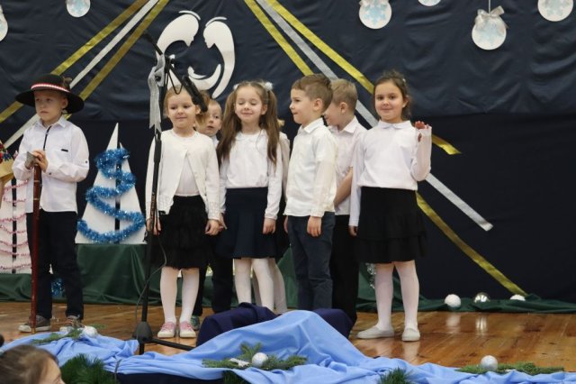 b_1024_768_0_00_images_2023_2024_WYDARZENIA_Koncert_koled_412824604_824601182801165_546325913139771323_n